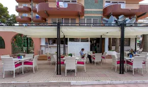 Hotel Fénix - Image 3