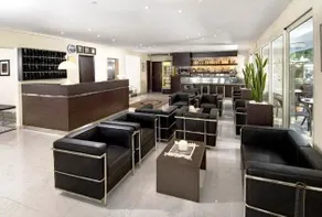 Hotel Niagara - Image 2