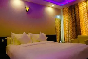 Hotel Tulip Continental - Image 3