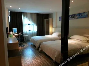 Yizhou Fashion Hotel - Image 2
