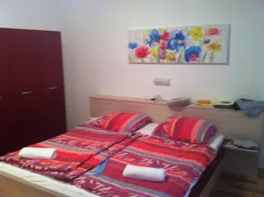Meduza Bed And Breakfast - Image 2