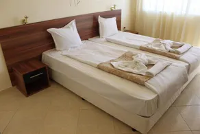 Hotel Brilliance Varna - Image 3
