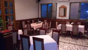 Laguna Guesthouse - Image 5