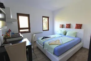 Hotel Family - Image 4