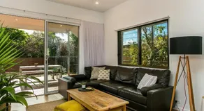 Alcorn House - Stylish beach house - Image 3