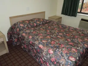 West Shore Motel - Image 2