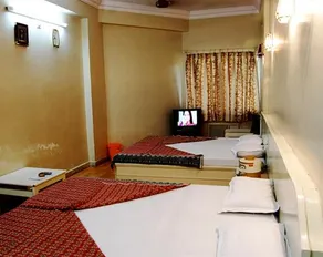Vandana Hotel - Image 4
