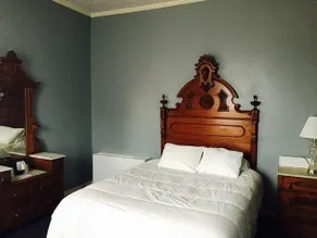 Historic Calumet Inn - Image 4