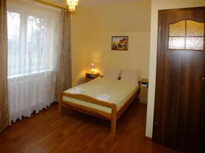 Family Homes - Bed & Bike Guesthouse - Image 2
