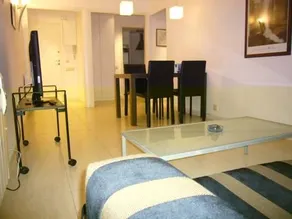Apartaments Sant Jordi Sagues - Image 5