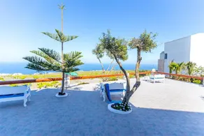 Ampelonas Apartments - Image 5