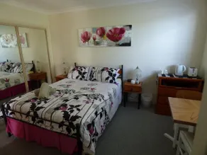 BAY BUNGALOW GUESTHOUSE - Image 5