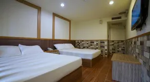 Wunsun Hotel - Image 3