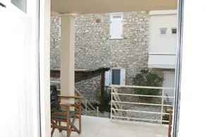 Iria Bay - Image 3