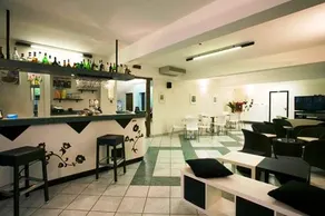 Hotel Camay - Image 2
