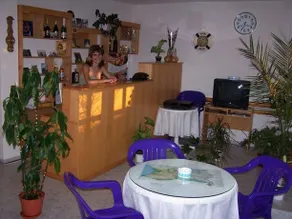 Guest House Kostandara - Image 2