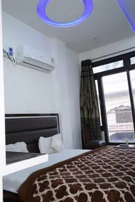 Shiv Shankar Guest House by OYO Rooms - Image 5