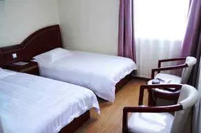 Huating Express Hotel - Image 4