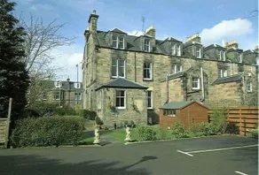 The Crescent - Image 2
