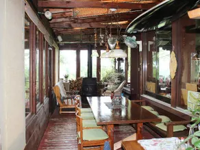 Bears House - Image 4