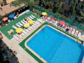 Tur Inn Hotel - Image 2