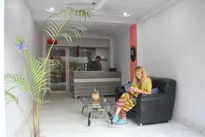 Ganga Love Luxe Paying Guest House - Image 3
