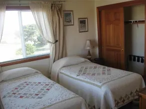 Coquille Point Condo - Image 4