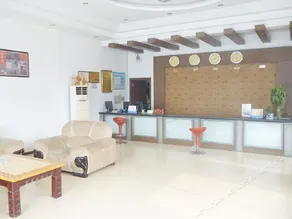 Qufu Yinshi Hotel - Image 3