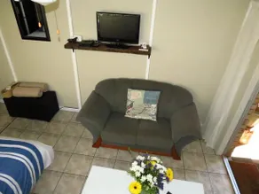 Black Eagle Guesthouse - Image 5