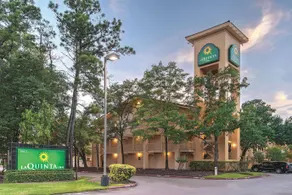 La Quinta Inn The Woodlands North - Image 3