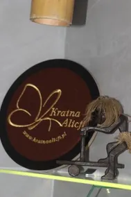 Kuredu / Uroa w Krainie Alicji - Image 3