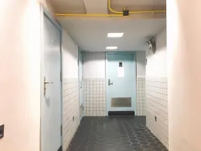 Metro Hub Hostel - Image 4