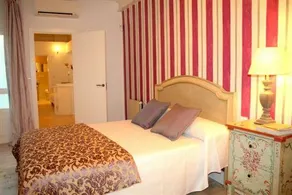 Relator Singular Apartments - Image 3