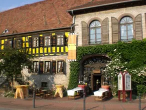 Gasthaus Loewenthor & Hotel Hahn - Image 4