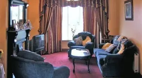 Seashore Lodge Guesthouse - Image 3