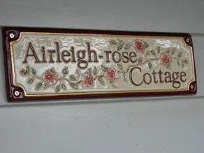 Airleigh-Rose Cottage - Image 2