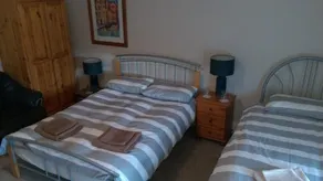 The Queens Hotel - Image 3