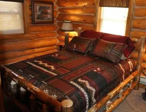 River Trail Log Cabin - Image 3