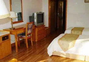 Moganshan Villa, Zhejiang - Image 4