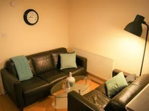 Birmingham Guest House 8 - Image 5