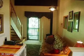 Snowline Lodge - Image 4
