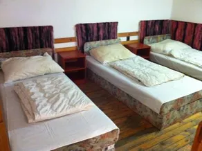 Season Hostel 2 - Image 3