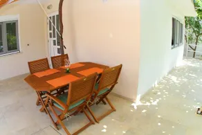 Apartment Luka - Image 2