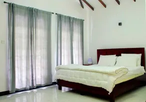 Nikki's Lodge - Image 4
