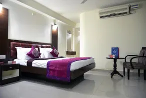 OYO Rooms Masab Tank Flyover - Image 5