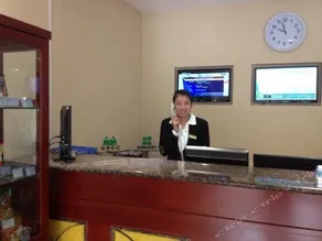 Greentree Inn Baoding Wusizhong Road Ncepu Shell Hotel - Image 3