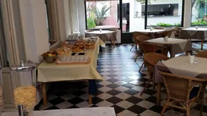 Albergo Lungomare - Image 5