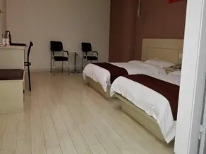 Thank Inn Plus Hotel Taixing Huangqiao Bus station - Image 5
