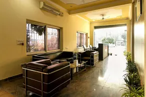 Hotel Golden Park Gurgaon - Image 3