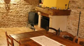 Il nido della rondine, appartamento nel borgo medievale - Image 4